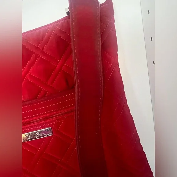 Vera Bradley Quilted Red Crossbody - Picture 2 of 9